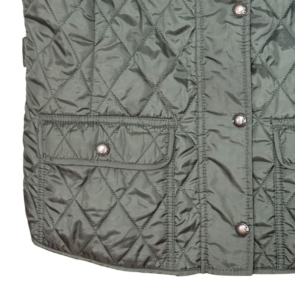 Quilted Green Women's Vest - Picture 4 of 7